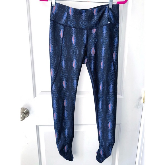 Calia By Carrie Underwood Leggings Essential Print Ruched Bottom Mid Rise - Picture 6 of 8